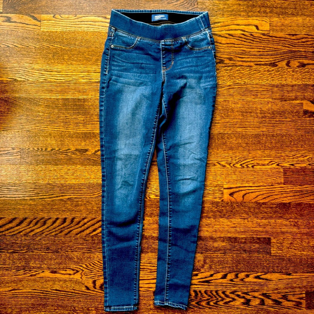 Old Navy Rockstar Mid-rise size 2